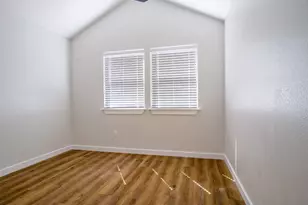 301 Cedarhill Dr, Granite Shoals, TX 78654 - Photo 17