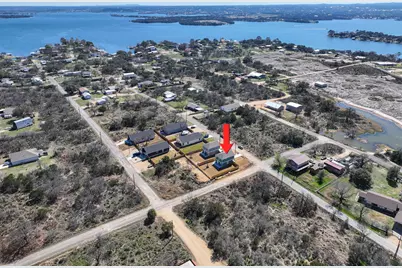 301 Cedarhill Drive, Granite Shoals, TX 78654 - Photo 33