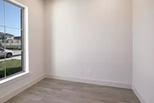 570 Bay Breeze Dr, Kyle, TX 78640 - Photo 25