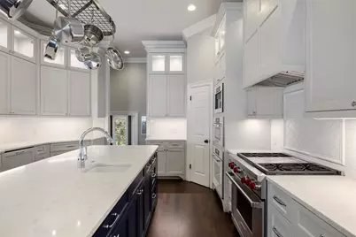 3904 Bonnell Drive, Austin, TX 78731 - Photo 17