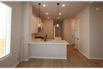 570 Darley Oak Drive, Dripping Springs, TX 78620 - Photo 3