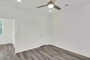 6325 Ponca St, Austin, TX 78741 - Photo 23