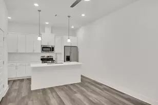 6325 Ponca St, Austin, TX 78741 - Photo 3