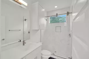6325 Ponca St, Austin, TX 78741 - Photo 21