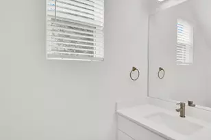 6325 Ponca St, Austin, TX 78741 - Photo 17
