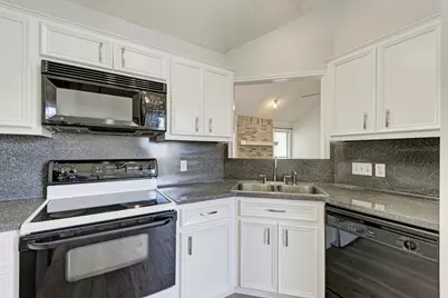 2104 Mimosa Trail, Round Rock, TX 78664 - Photo 15