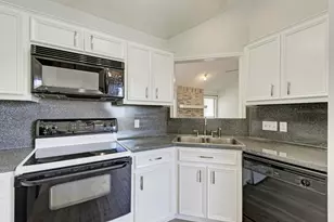 2104 Mimosa Trail, Round Rock, TX 78664 - Photo 15