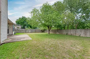 2104 Mimosa Trail, Round Rock, TX 78664 - Photo 35