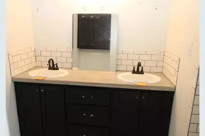 536 E Third Street, Hico, TX 76457 - Photo 13