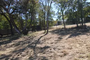 536 E Third St, Hico, TX 76457 - Photo 29