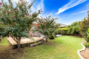 345 Fort Cobb Way, Georgetown, TX 78628 - Photo 33