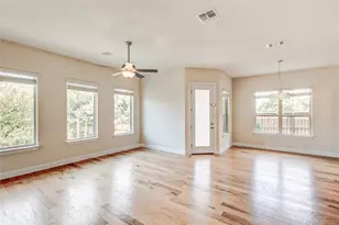 345 Fort Cobb Way, Georgetown, TX 78628 - Photo 17