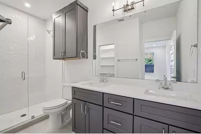 200 W 56th Street #8103, Austin, TX 78751 - Photo 11