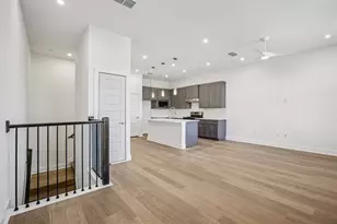 200 W 56th St, Austin, TX 78751 - Photo 3