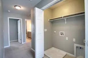 10906 Sentinel Dr, Austin, TX 78747 - Photo 19