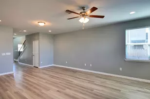 10906 Sentinel Dr, Austin, TX 78747 - Photo 11