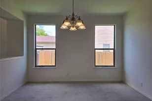 160 Mistletoe Ln, Kyle, TX 78640 - Photo 3
