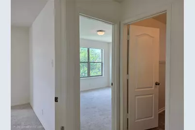 160 Mistletoe Lane, Kyle, TX 78640 - Photo 17