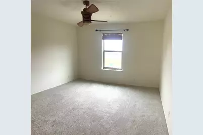 160 Mistletoe Lane, Kyle, TX 78640 - Photo 17