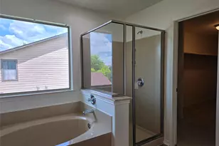 160 Mistletoe Ln, Kyle, TX 78640 - Photo 25