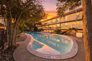 300 Crockett St, Austin, TX 78704 - Photo 29