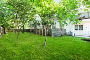 1801 E 2nd St, Austin, TX 78702 - Photo 33