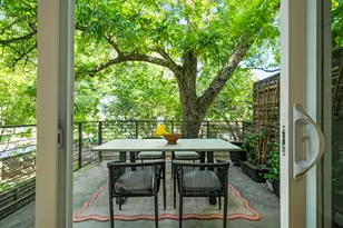 1801 E 2nd St, Austin, TX 78702 - Photo 13