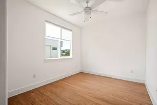 1801 E 2nd St, Austin, TX 78702 - Photo 21