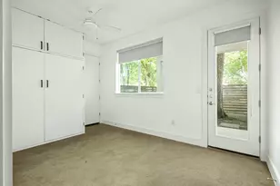 1801 E 2nd St, Austin, TX 78702 - Photo 23