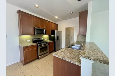 8725 White Ibis Drive, Austin, TX 78729 - Photo 11