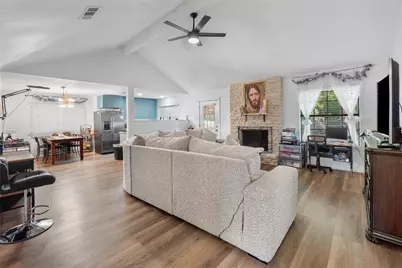 505 E Logan Street, Round Rock, TX 78664 - Photo 5