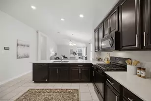 11804 Pecangate Way, Manor, TX 78653 - Photo 7