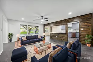 1305 W 1st St, Lampasas, TX 76550 - Photo 1