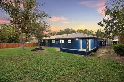 1305 W 1st Street, Lampasas, TX 76550 - Photo 33