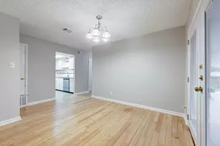 6300 Capriola Dr, Austin, TX 78745 - Photo 7