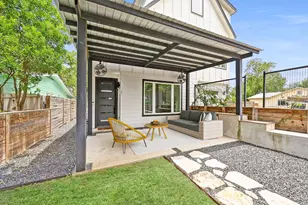 504 Normandy St, Austin, TX 78745 - Photo 5