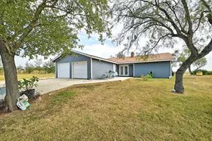 311 Salt Lake Rd, Luling, TX 78648 - Photo 21