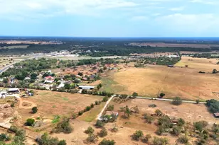 311 Salt Lake Rd, Luling, TX 78648 - Photo 35