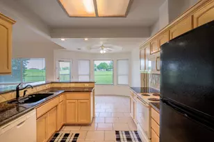 408 Spyglass St, Meadowlakes, TX 78654 - Photo 11