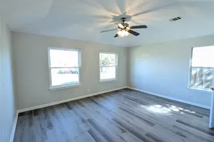 2200 Magnolia Dr, Round Rock, TX 78664 - Photo 7