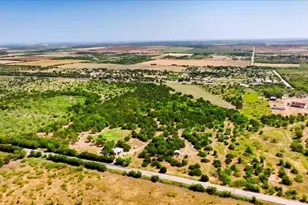 15000 Maha Rd, Austin, TX 78719 - Photo 3