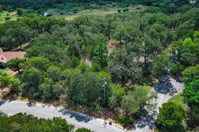 000 Piney Ridge Drive, Bastrop, TX 78602 - Photo 9