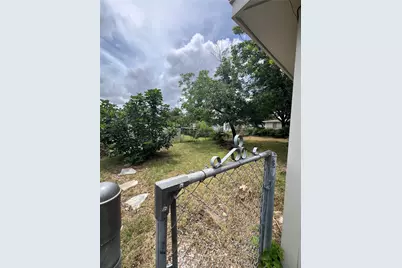 11702 Oak Trail, Austin, TX 78753 - Photo 29