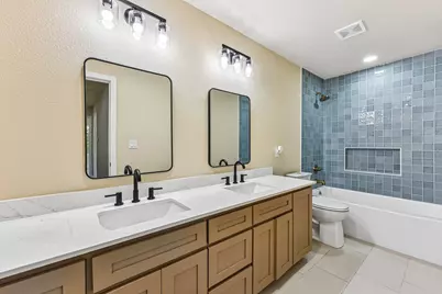 7523 Glenhill Road, Austin, TX 78752 - Photo 25