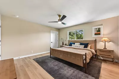 7523 Glenhill Road, Austin, TX 78752 - Photo 17