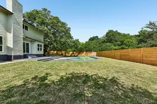 7523 Glenhill Rd, Austin, TX 78752 - Photo 33
