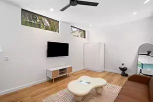 1103 Cherico St, Austin, TX 78702 - Photo 25