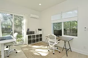 304 Westwood Terrace, Austin, TX 78746 - Photo 37