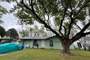 4607 Craigwood Dr, Austin, TX 78725 - Photo 19