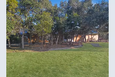 1722 Paradise Parkway, Canyon Lake, TX 78133 - Photo 3